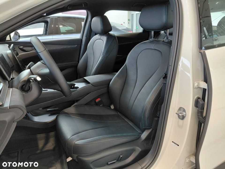 BYD Seal 6 - 7