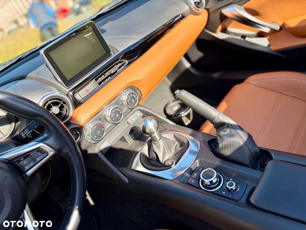 Fiat 124 Spider - 18