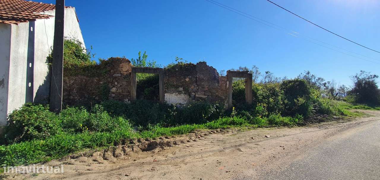 Terreno com urbano em ruína para Moradia em Igreja Nova do Sobral - Grande imagem: 2/13