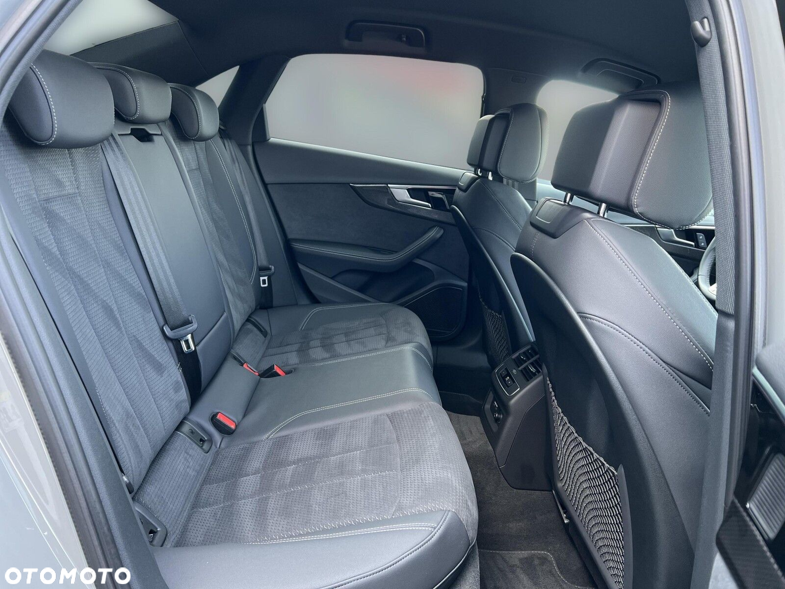 Audi S4 Limousine - 12