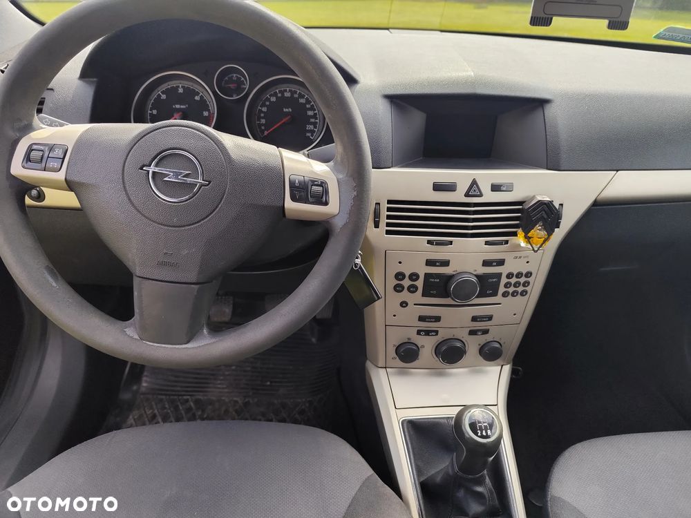 Opel Astra 1.7 CDTI Cosmo - 8