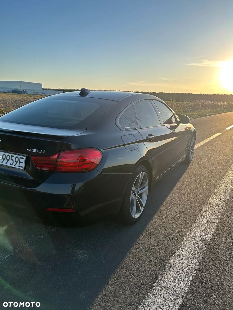 BMW Seria 4 430i xDrive Sport-Aut Sport Line - 3