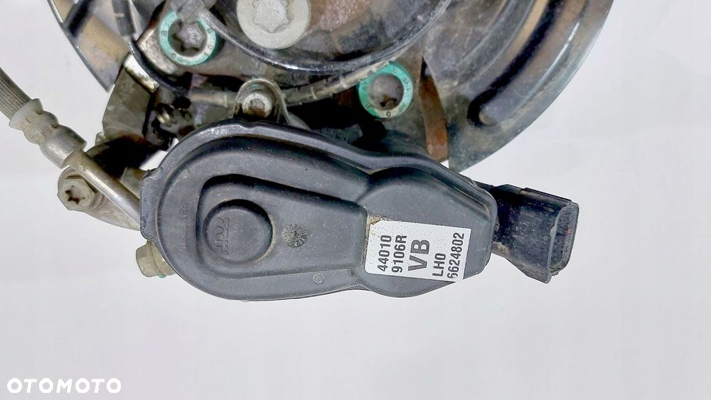 zwrotnica piasta zacisk tył lewy renault arkana 1.3 tce - 5