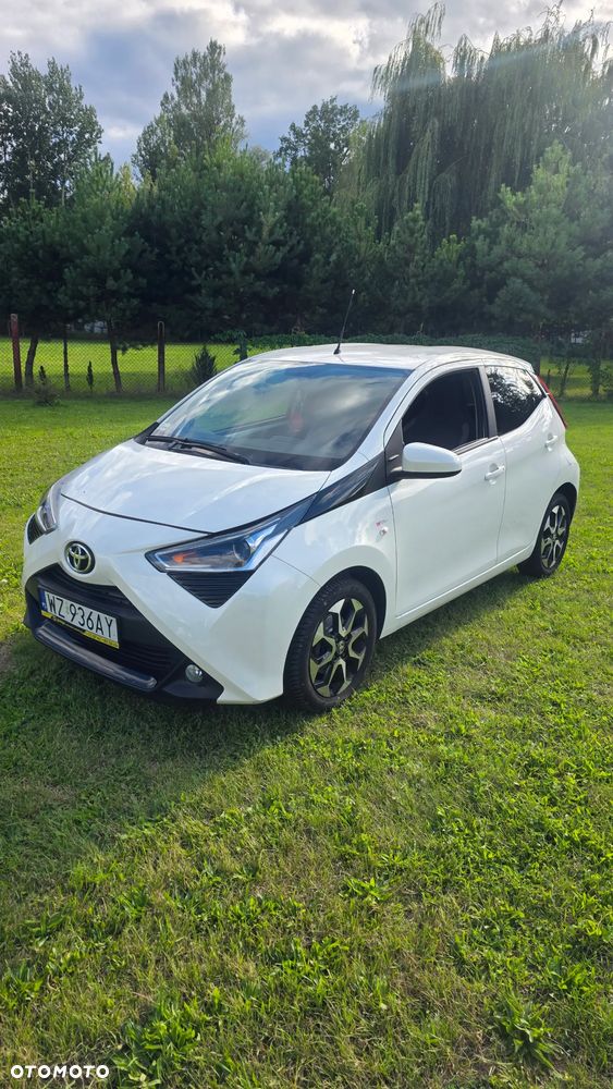 Toyota Aygo 1.0 VVT-i Black Edition - 2