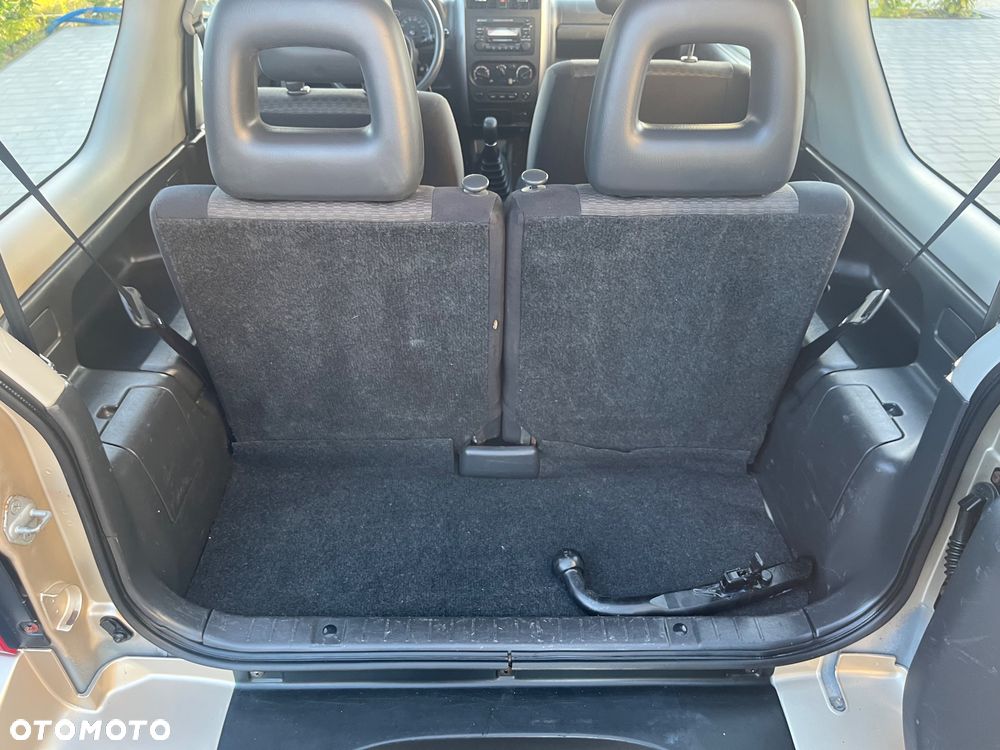 Suzuki Jimny 1.5 DDiS Club - 8