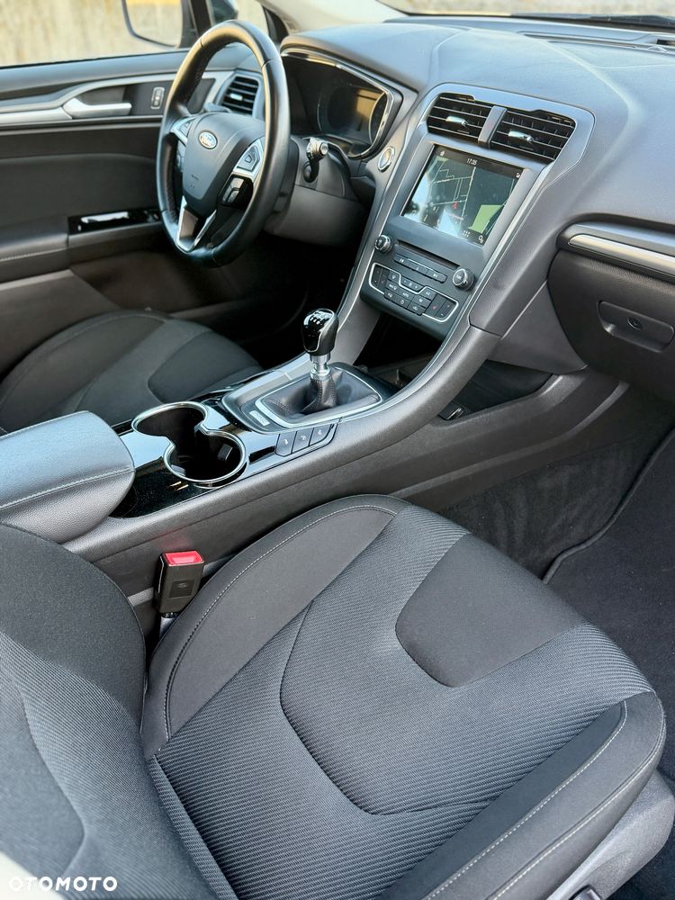 Ford Mondeo - 19