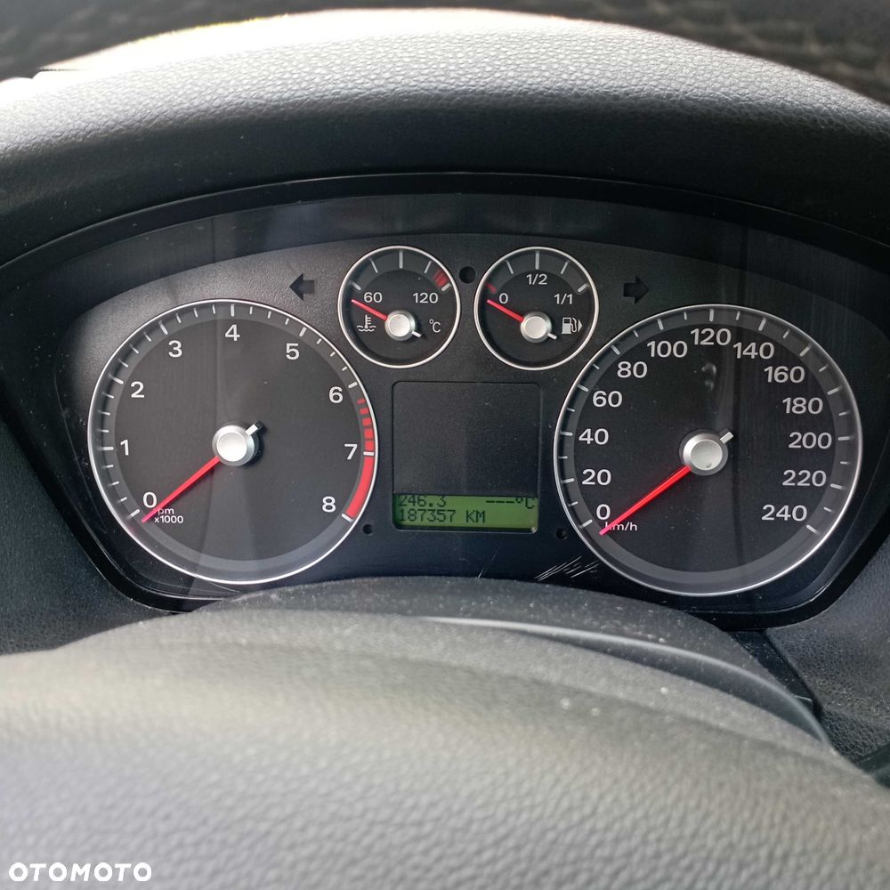 Ford Focus - 4