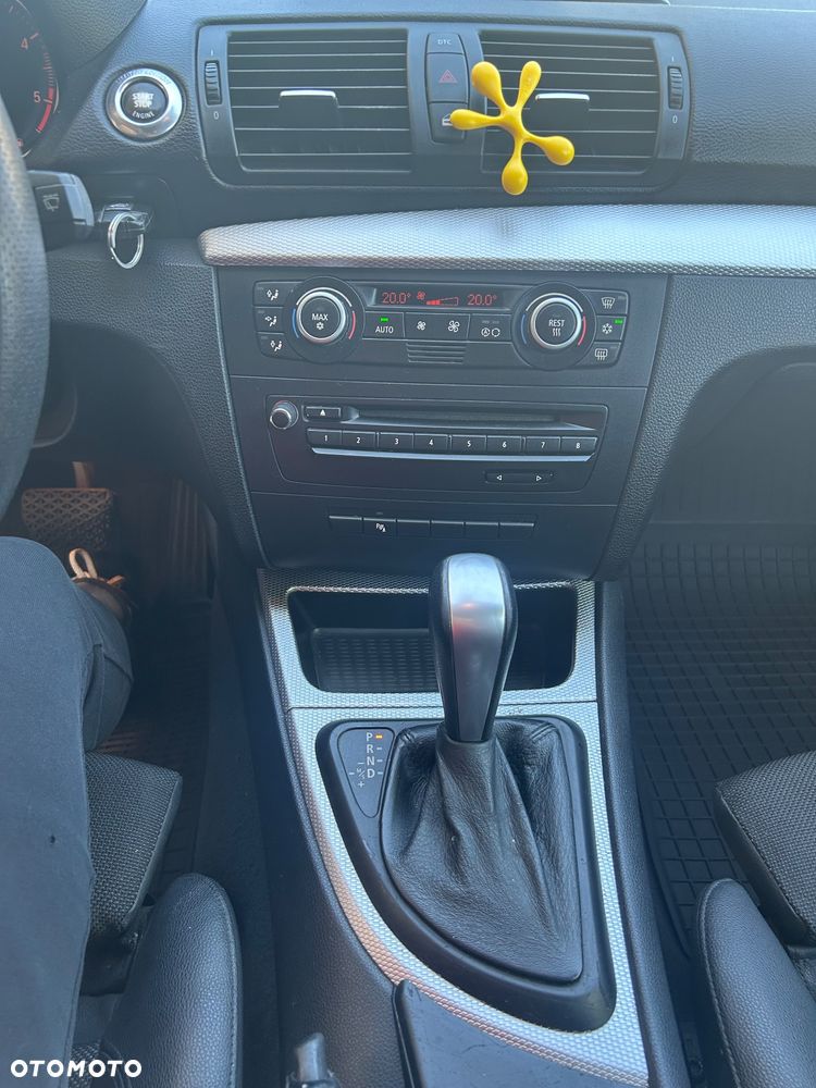 BMW Seria 1 - 15