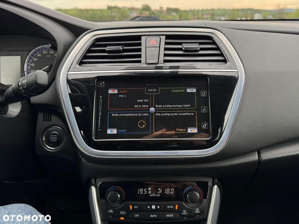Suzuki SX4 S-Cross 1.0 T Premium - 9