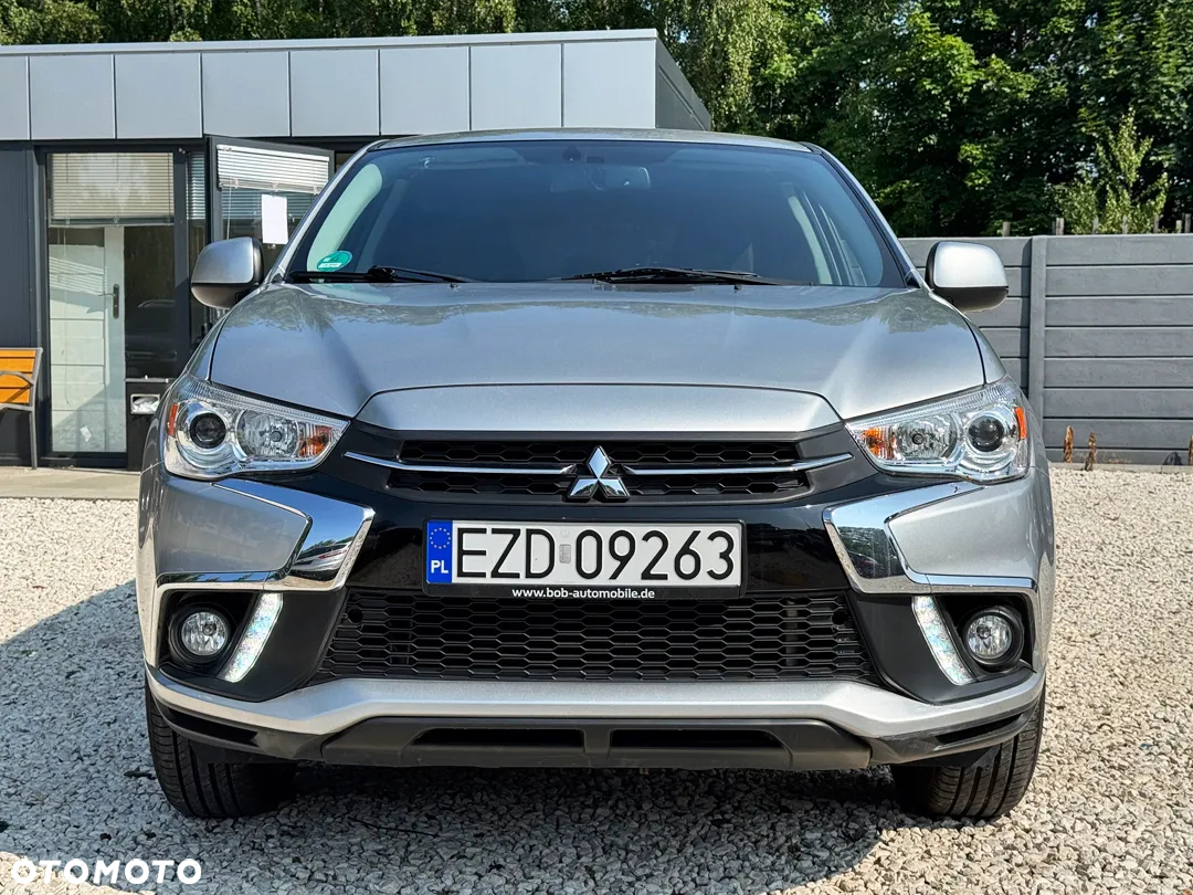 Mitsubishi ASX - 5
