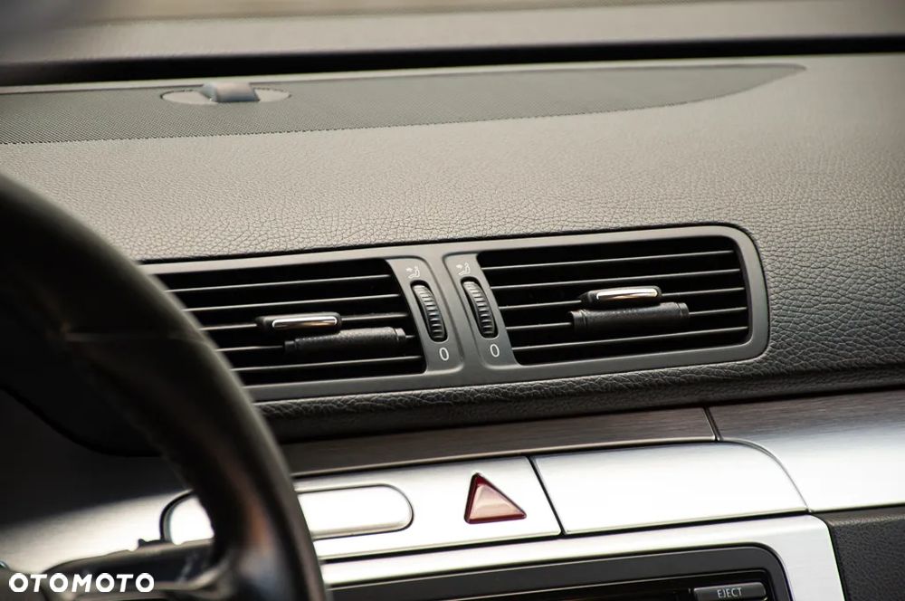 Volkswagen Passat 2.0 TDI DPF Highline DSG - 30