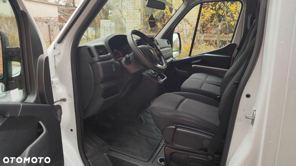 Renault Master - 13