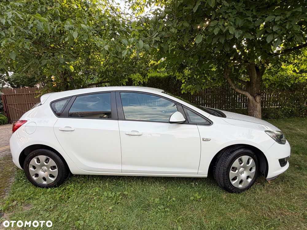 Opel Astra 1.4 Enjoy - 4