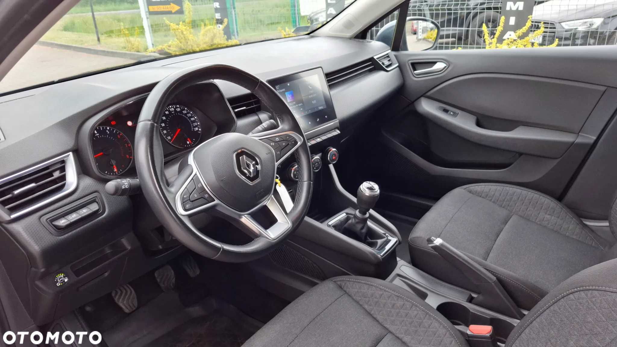 Renault Clio 1.0 TCe Zen - 11