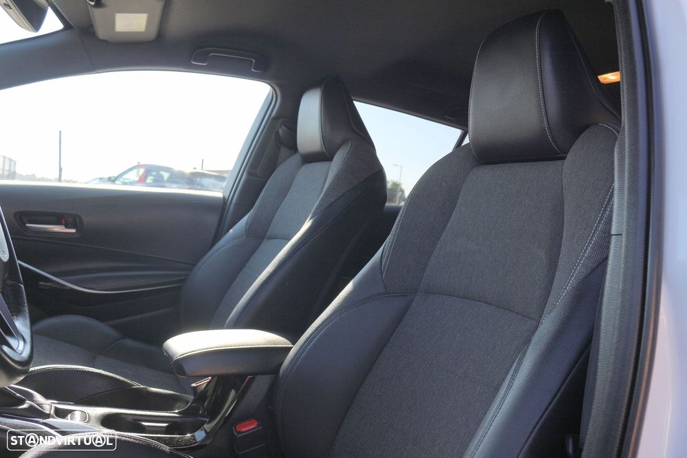 Toyota Corolla Touring Sports 1.8 Hybrid Comfort - 35