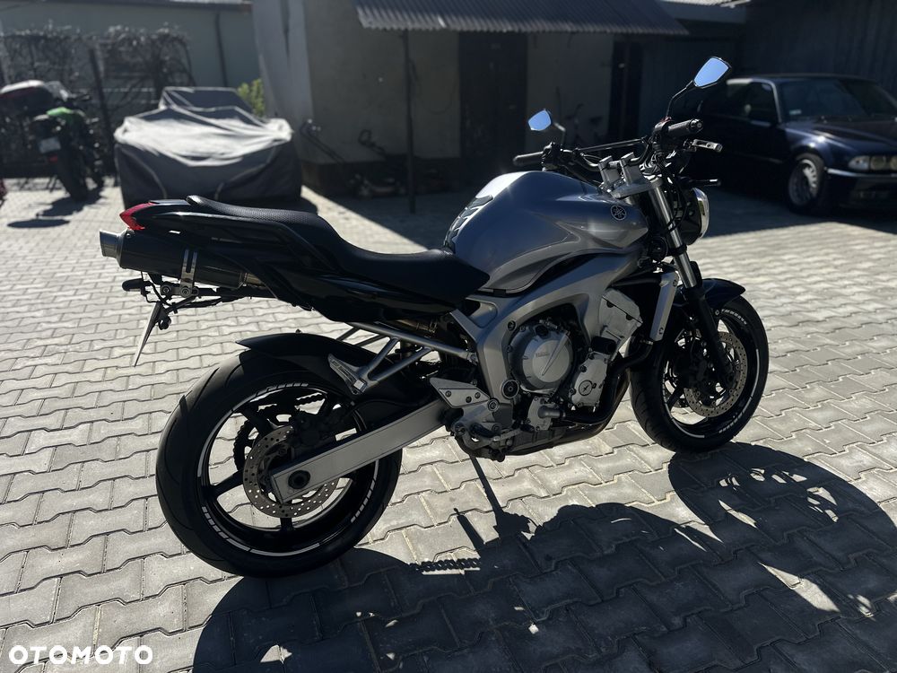 Yamaha FZ6 - 13