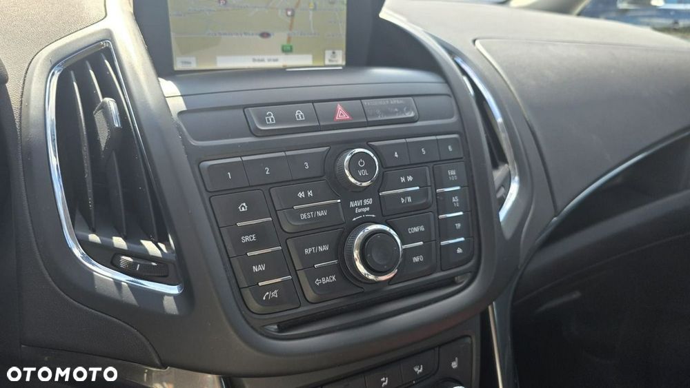 Opel Zafira - 19