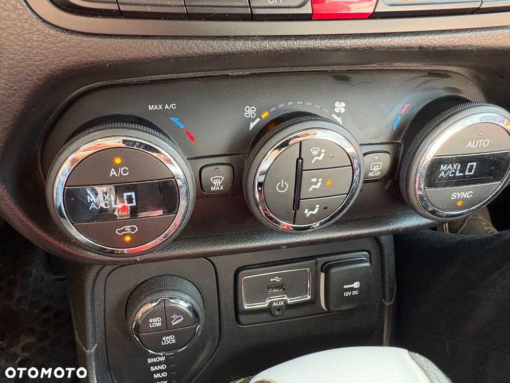 Jeep Renegade - 15
