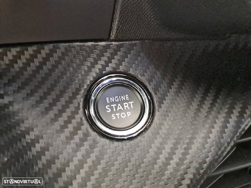 Peugeot 208 1.2 PureTech GT - 18