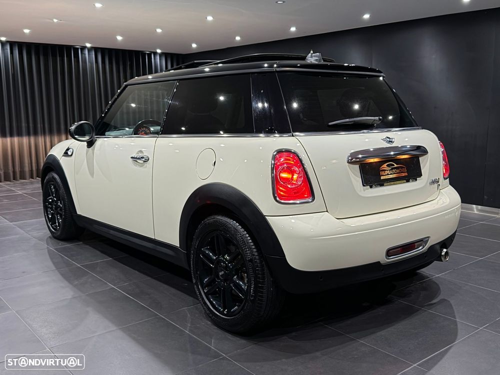 MINI 3 Portas Cooper D - 6