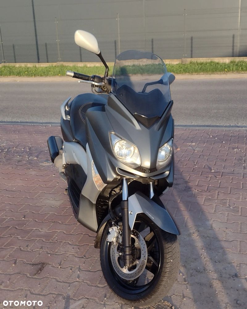 Yamaha X-max - 3