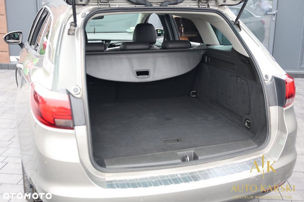 Opel Astra - 33