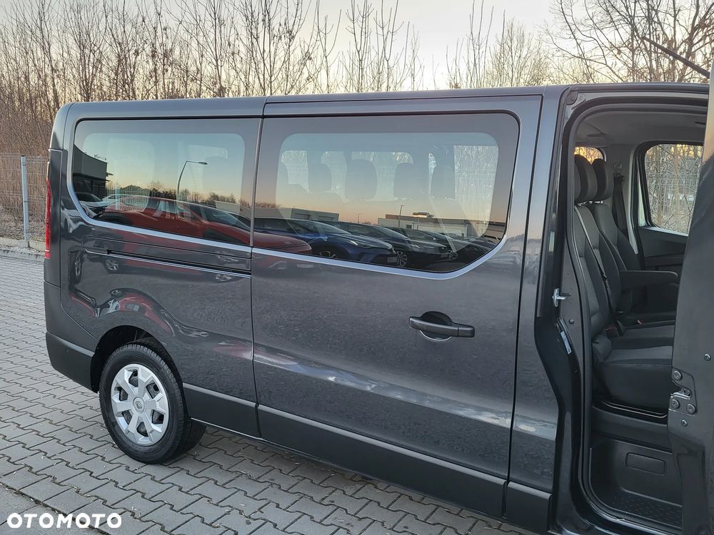 Renault Trafic - 12