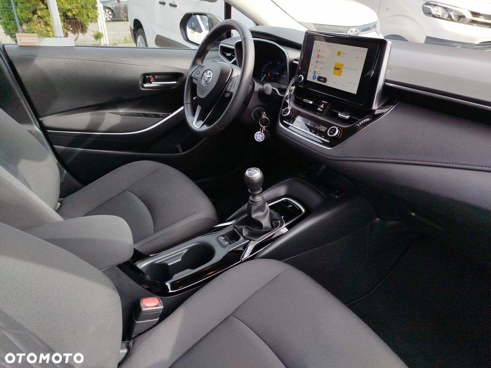Toyota Corolla - 9