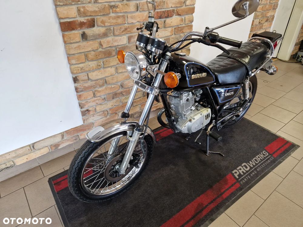 Suzuki GN - 6
