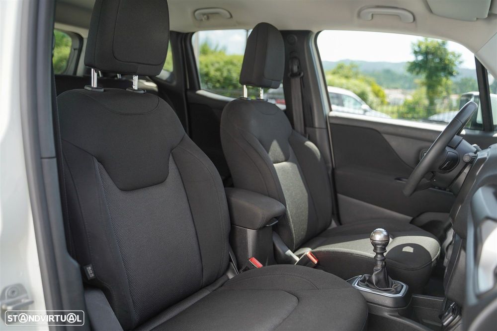 Jeep Renegade 1.0 T Longitude - 29