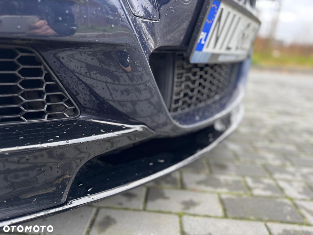 BMW Seria 3 328i xDrive Sport-Aut Luxury Line - 9