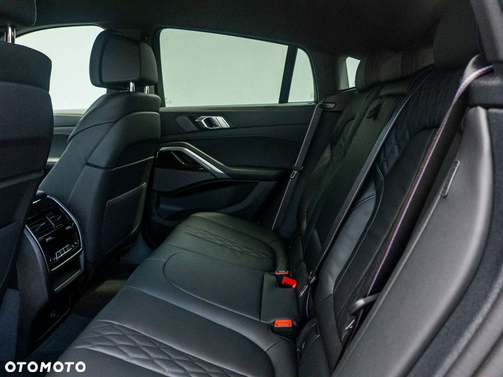 BMW X6 xDrive40d M Sport - 21