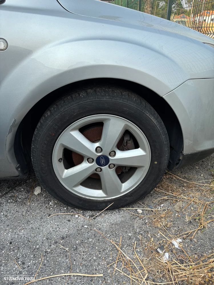 Ford Focus - 20