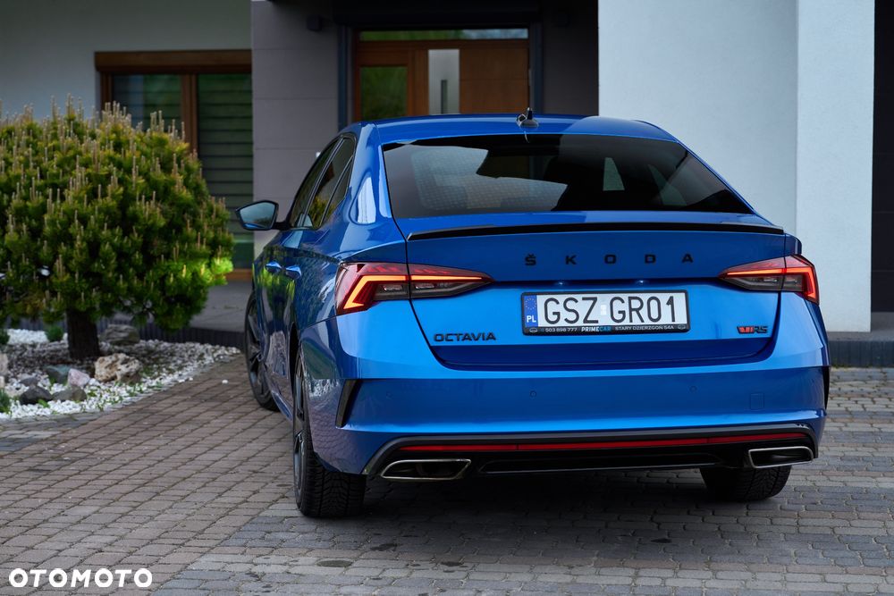 Skoda Octavia 2.0 TDI DSG RS - 12