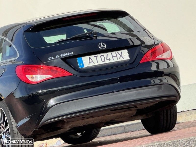 Mercedes-Benz CLA 180 d Shooting Brake Fleet Pack Plus - 39
