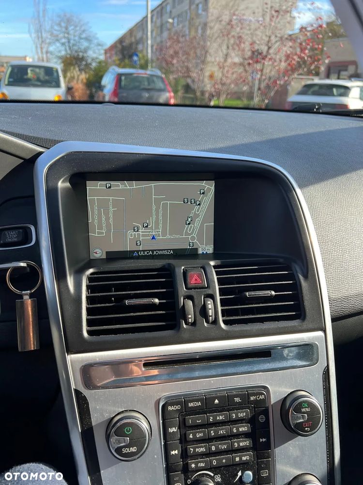 Volvo XC 60 D3 Drive-E Ocean Race - 10