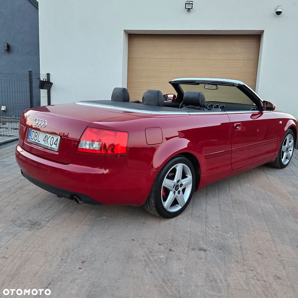 Audi A4 Cabrio 1.8 T - 11