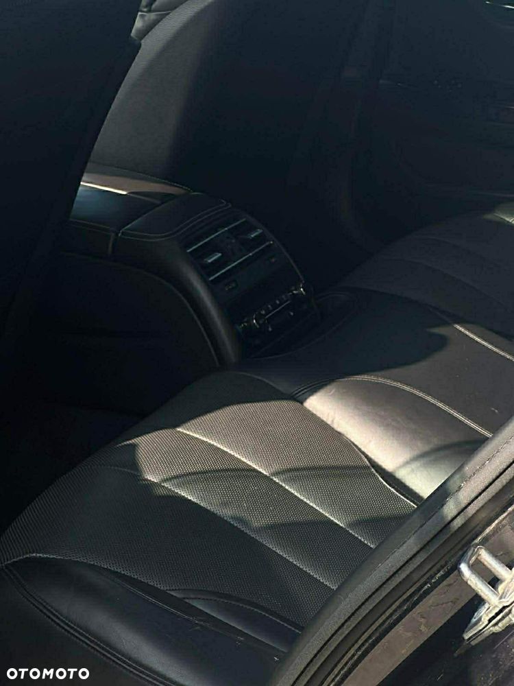 BMW Seria 6 650i xDrive - 33