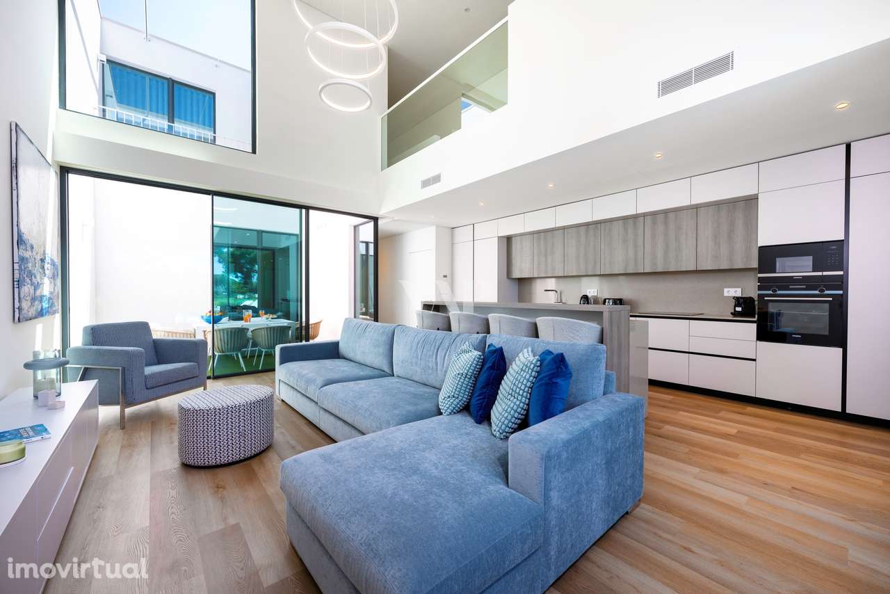 Moradia 2 quartos  com piscina privada em zona central, Vilamoura - Grande imagem: 2/28