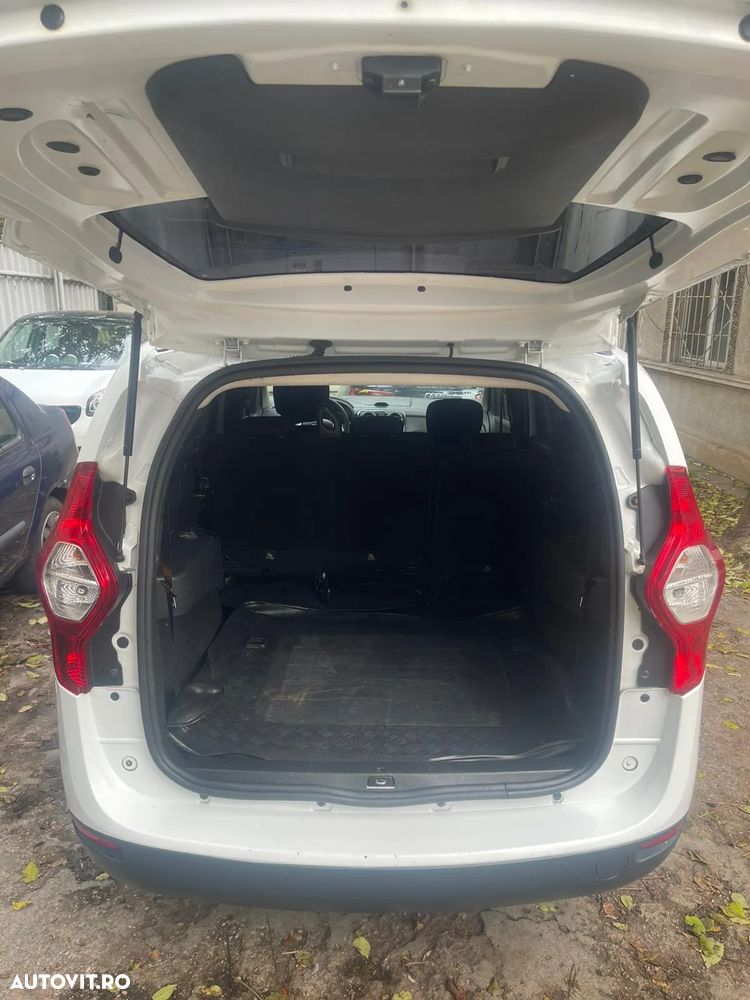 Dacia Lodgy 1.5 dCi 90 CP Laureate - 11