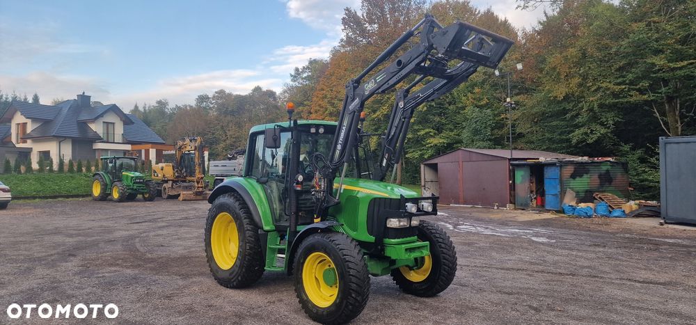 John Deere 6220 - 1