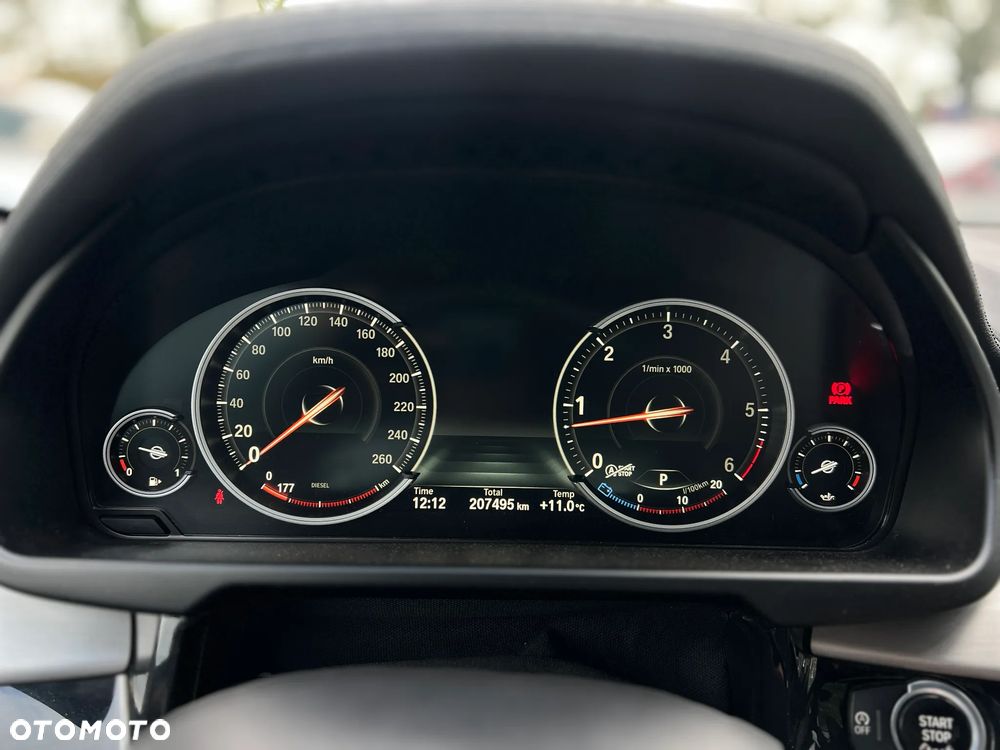 BMW X6 xDrive40d - 26