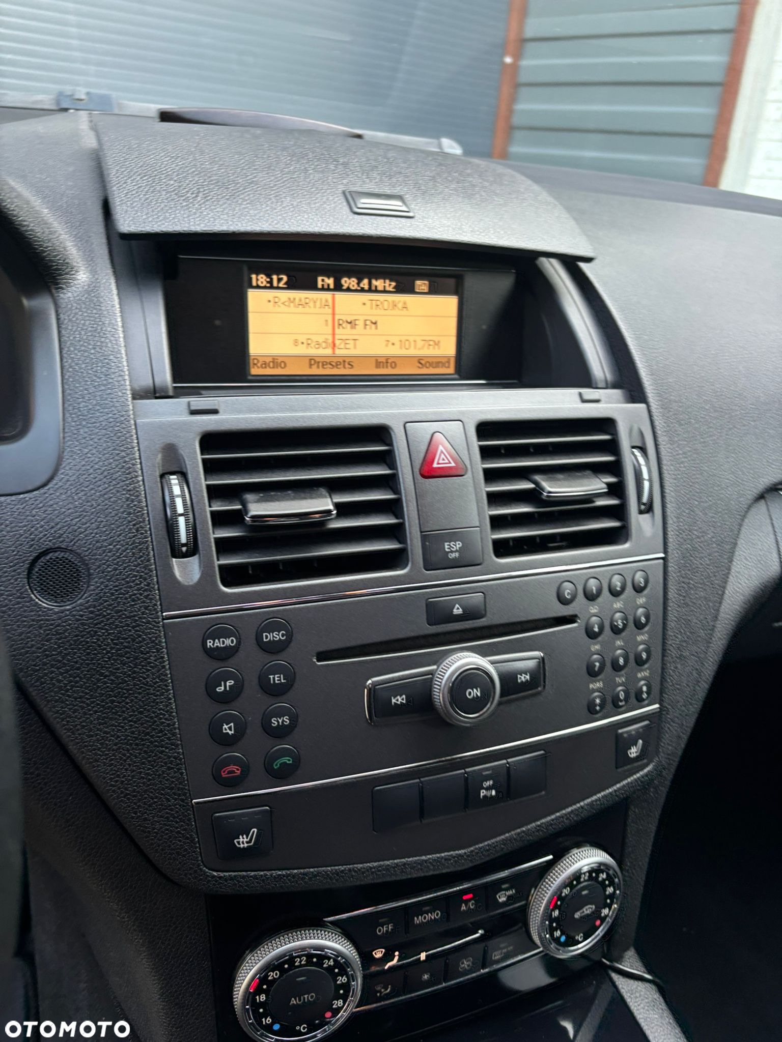 Mercedes-Benz Klasa C 200 CDI DPF BlueEFFICIENCY SPORT EDITION - 17