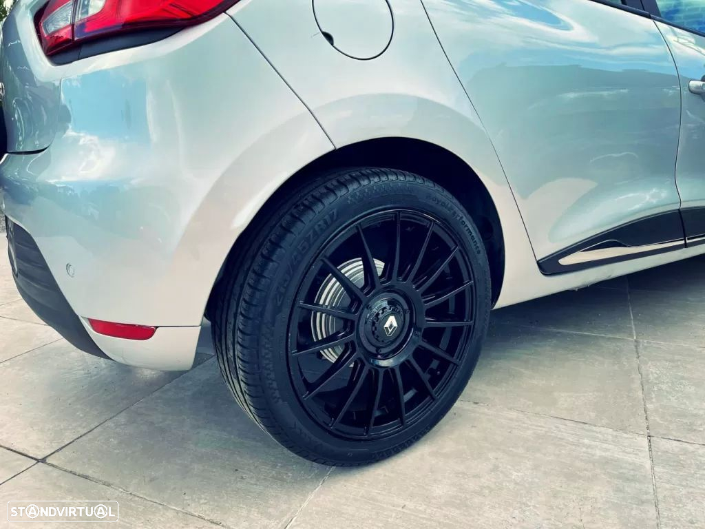 Renault Clio 0.9 TCe Limited Bi-Fuel - 26