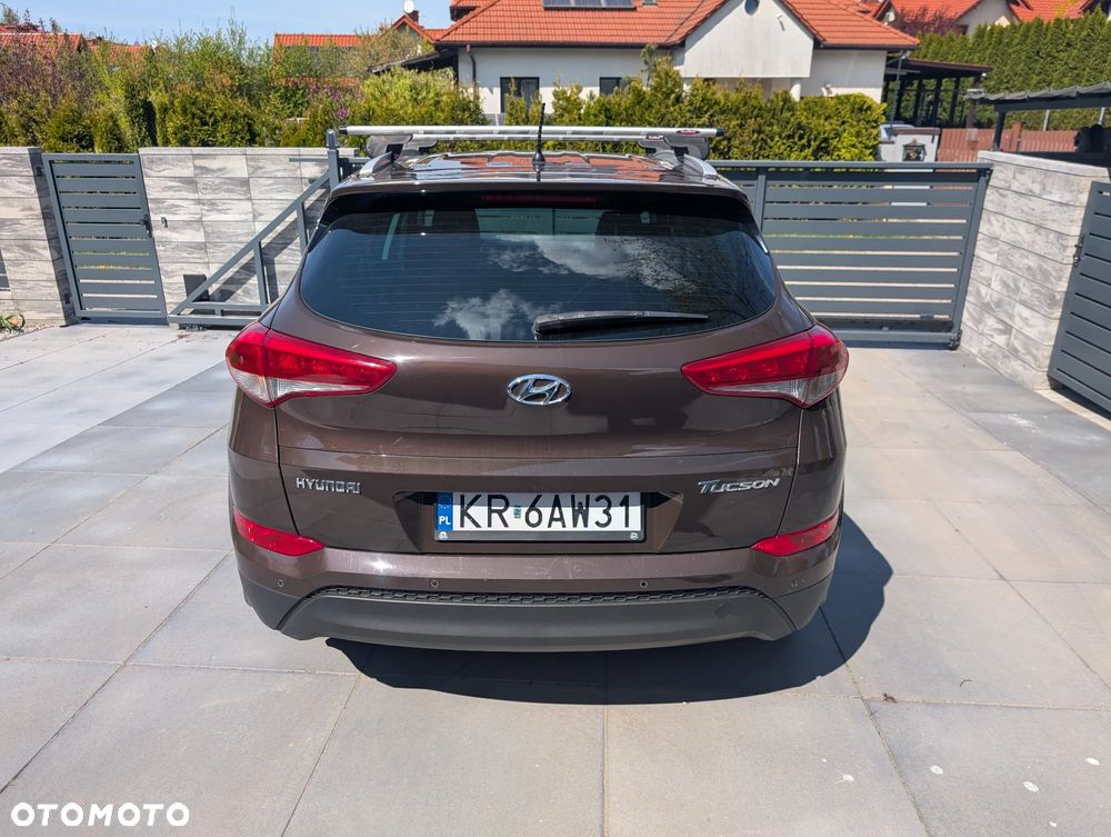 Hyundai Tucson 1.6 GDI BlueDrive Comfort 2WD - 9