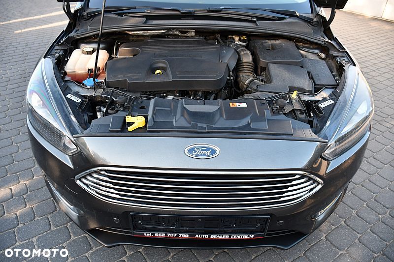 Ford Focus 2.0 TDCi Titanium ASS - 37