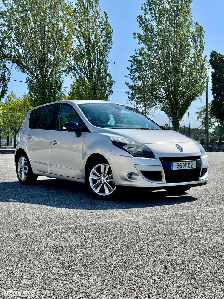 Renault Scénic 1.5 dCi Dynamique S - 1