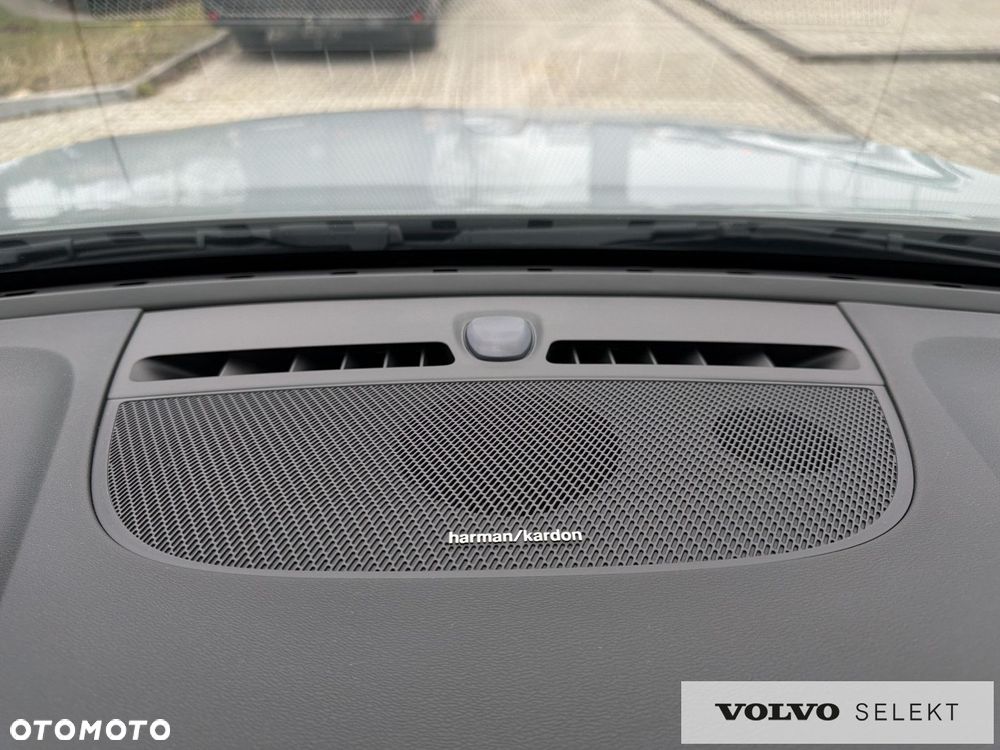 Volvo XC 40 - 29
