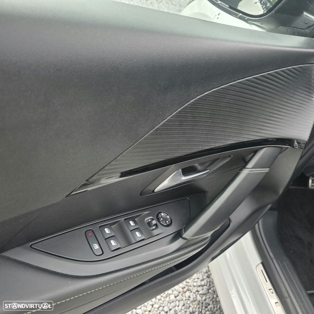 Peugeot e-208 50 kWh GT Line - 18