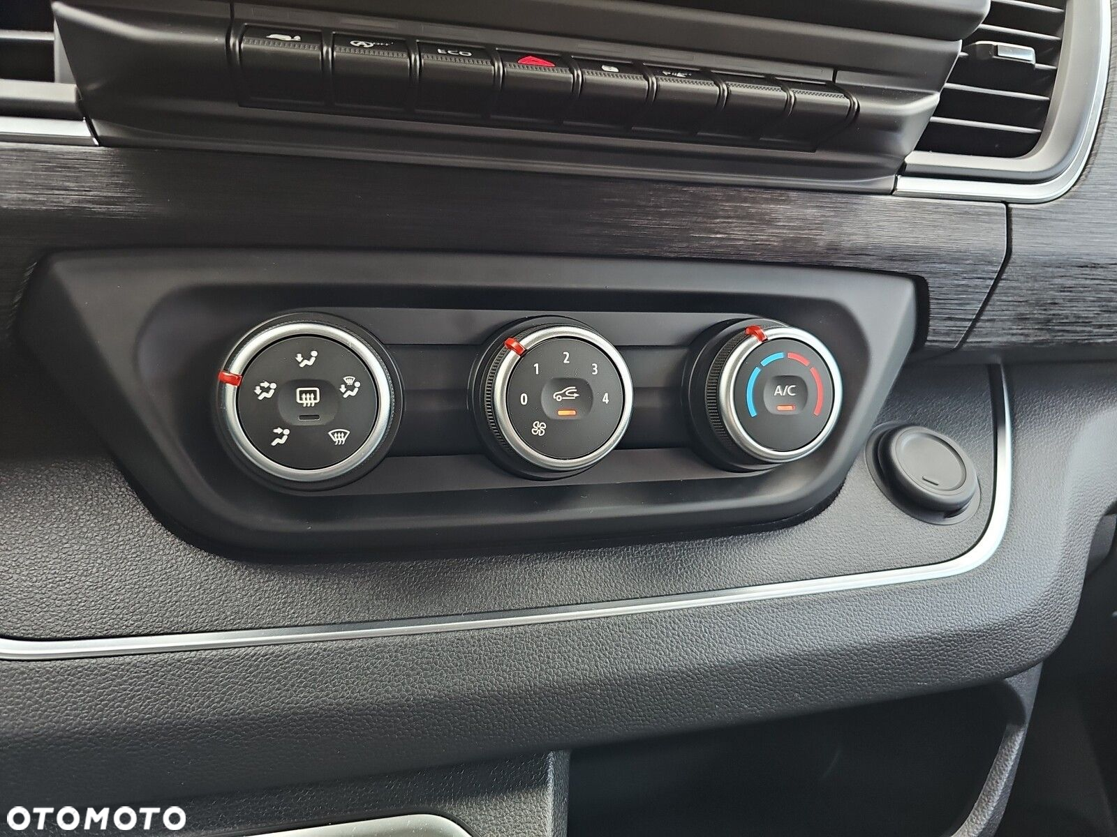 Renault Trafic - 19
